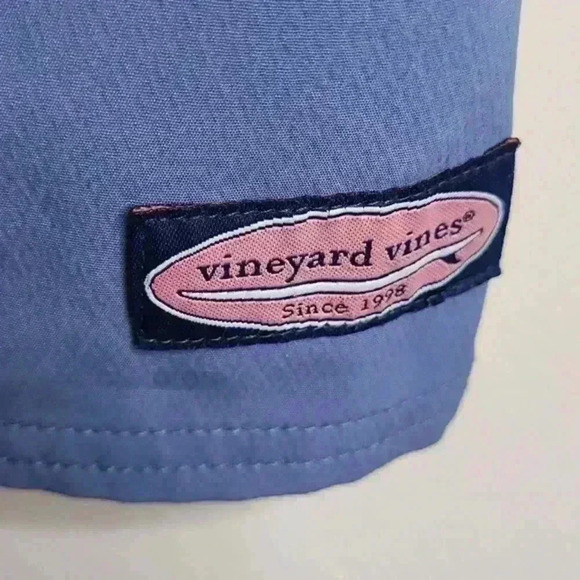 Vineyard Vines Men's Blue Board Shorts Size‎ Medium - Picture 2 of 7